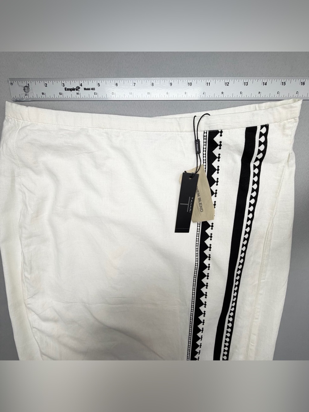 NWT Tahari White Black Geo Pattern Linen Blend Midi Maxi Skirt Size Medium - Picture 7 of 15